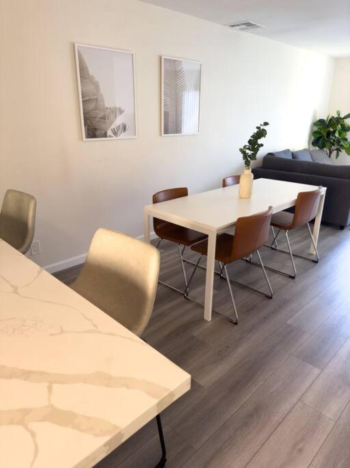 Modern Retreat 1 Mi. From Disney Anaheim Exterior foto